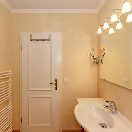 Apartmenthaus Atlantik Apartmenthaus Atlantik 114 Kuehlungsborn